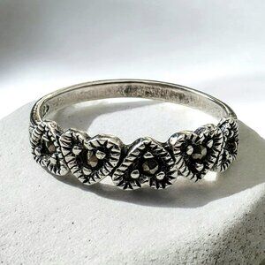 Vintage Sterling Silver Heart Ring Band Marcasite Beaded Carved Handcrafted 6.25
